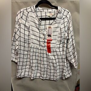 Wrangler Women's Plaid Blouse in Black and White